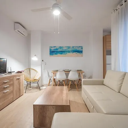 Dona Elvira Parras Apartment Malaga